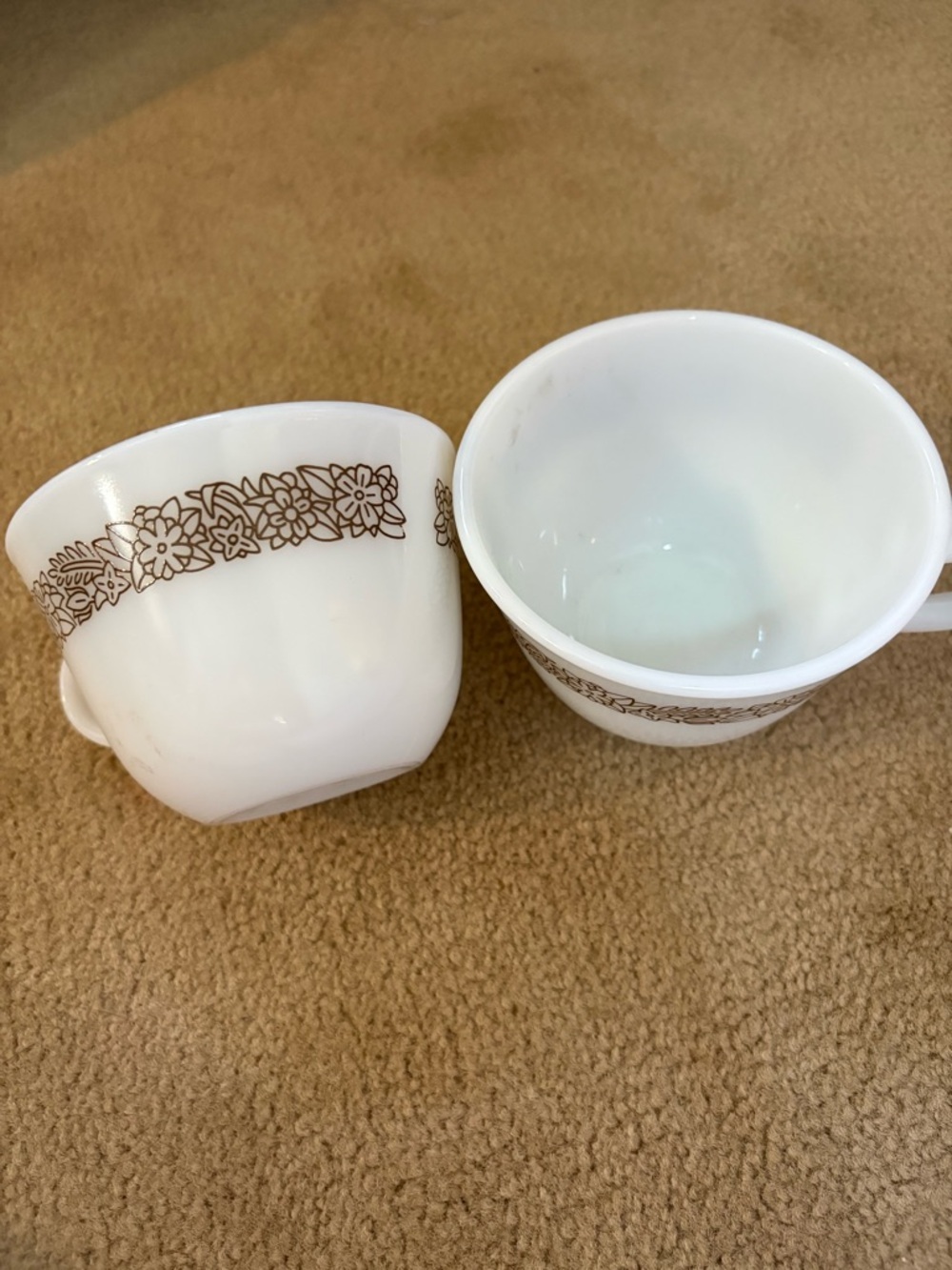 Pyrex Teacup set-“Woodland”